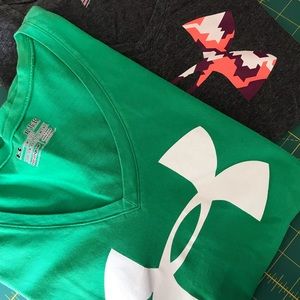 Under Armour Tshirts 1 green 1 gray both size xl